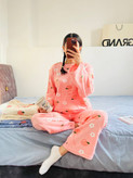 ست دوتیکه حوله ای با طرح هلویی در رنگبندی