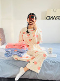 ست دوتیکه حوله ای با طرح هلویی در رنگبندی