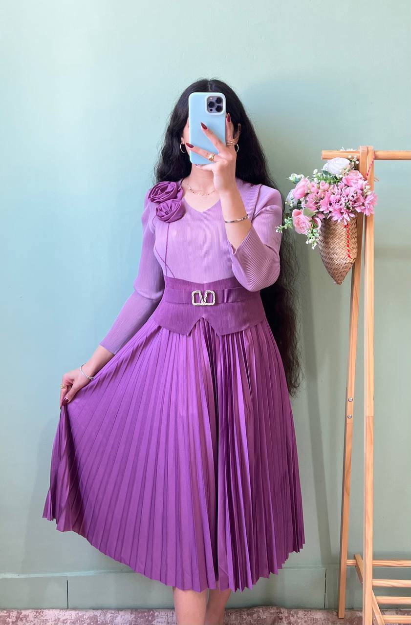 پیراهن مجلسی وارداتی در سه رنگ زیبا کد ۲۰۲۰