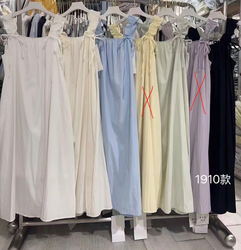 پیراهن وارداتی زنانه (عمده و تک) کد ۱۰۹۵