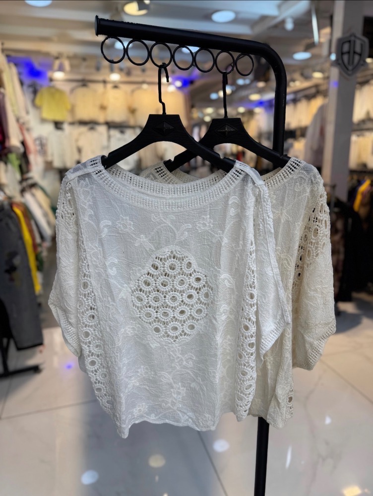 شومیز وارداتی زنانه در دو رنگ