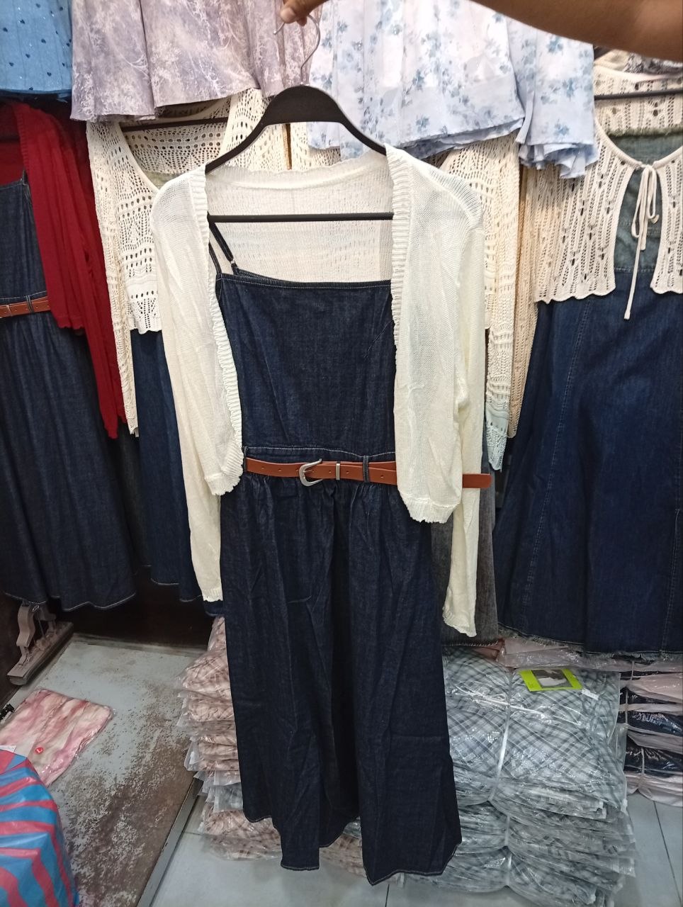 ست دوتیکه قلاب بافی و سارافون لی