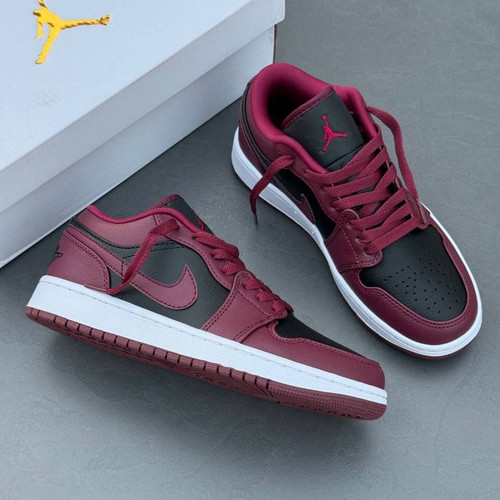 کفش نایک ایر جردن وانNike Air Jordan 1 10266 نایک-ایر-جردن-وانnike-air-jordan-1-10266