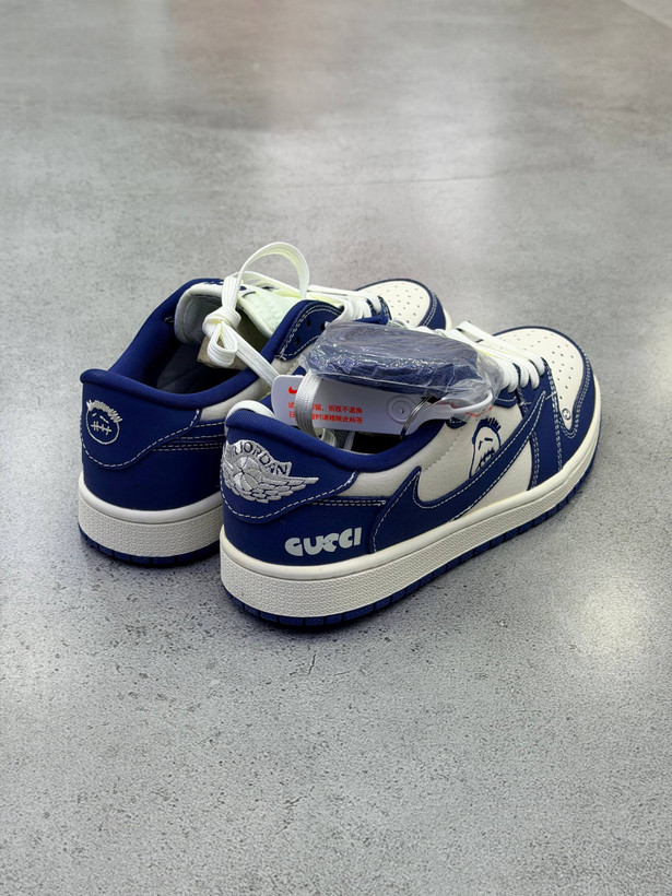 کفش جردن 1 ترویس اسکات Nike Air Jordan 1Travis Scott 258
