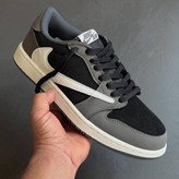 کفش جردن 1 ترویس اسکات Nike Air Jordan 1Travis Scott 276