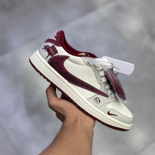 کفش جردن 1 ترویس اسکات Nike Air Jordan 1Travis Scott 10262
