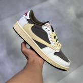 کفش جردن 1 ترویس اسکات موکا Nike Air Jordan 1Travis Scott Mocha 10261